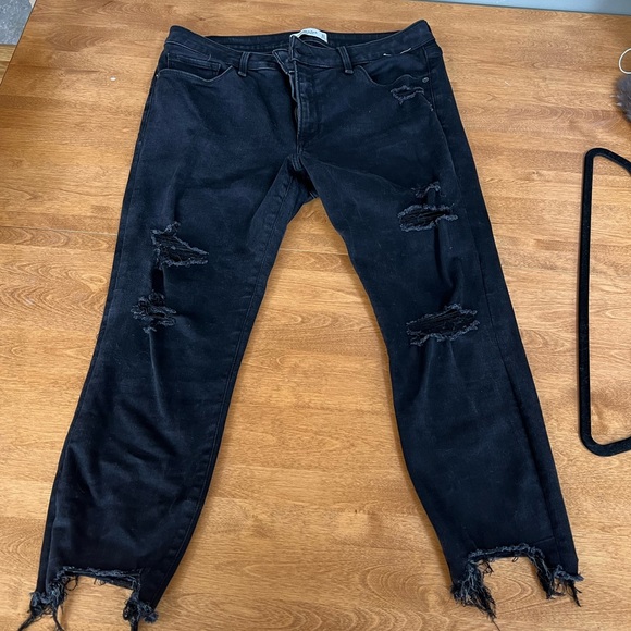 Abercrombie Black Distressed raw hem skinny jeans - Picture 1 of 4